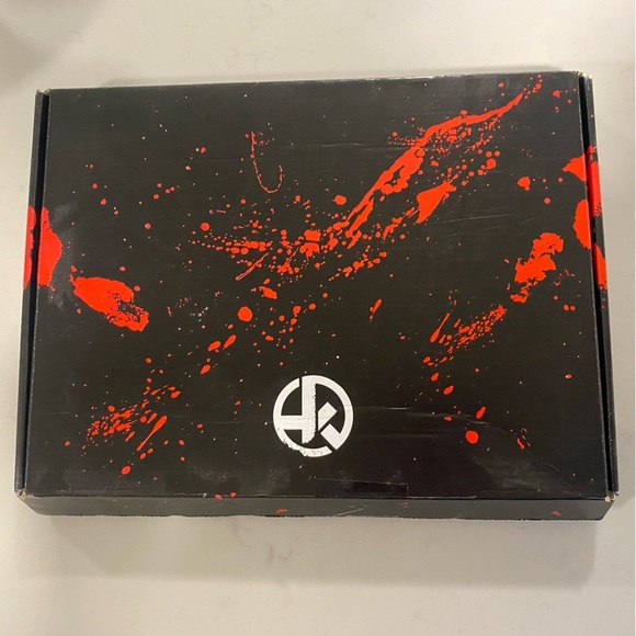 Hunt a Killer - Mallory Rock Episode One Box Set - NWT - Picture 2 of 9